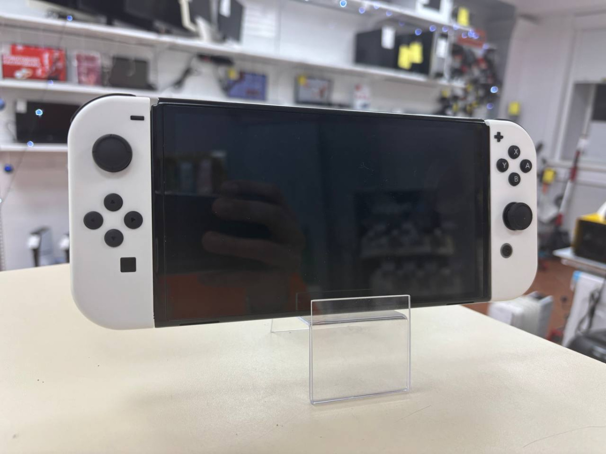 Игровая приставка Nintendo Switch Oled