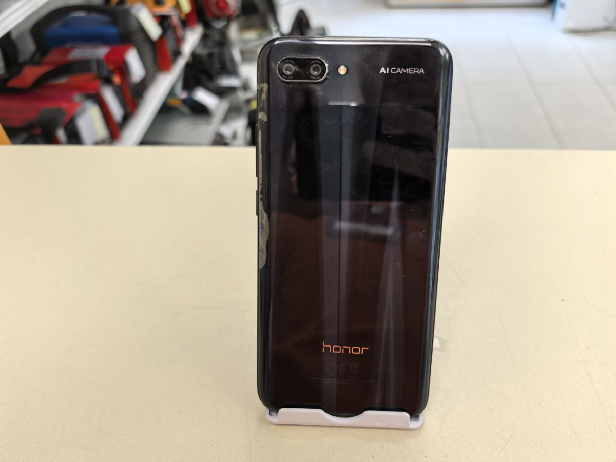 Смартфон Honor 10 4/64