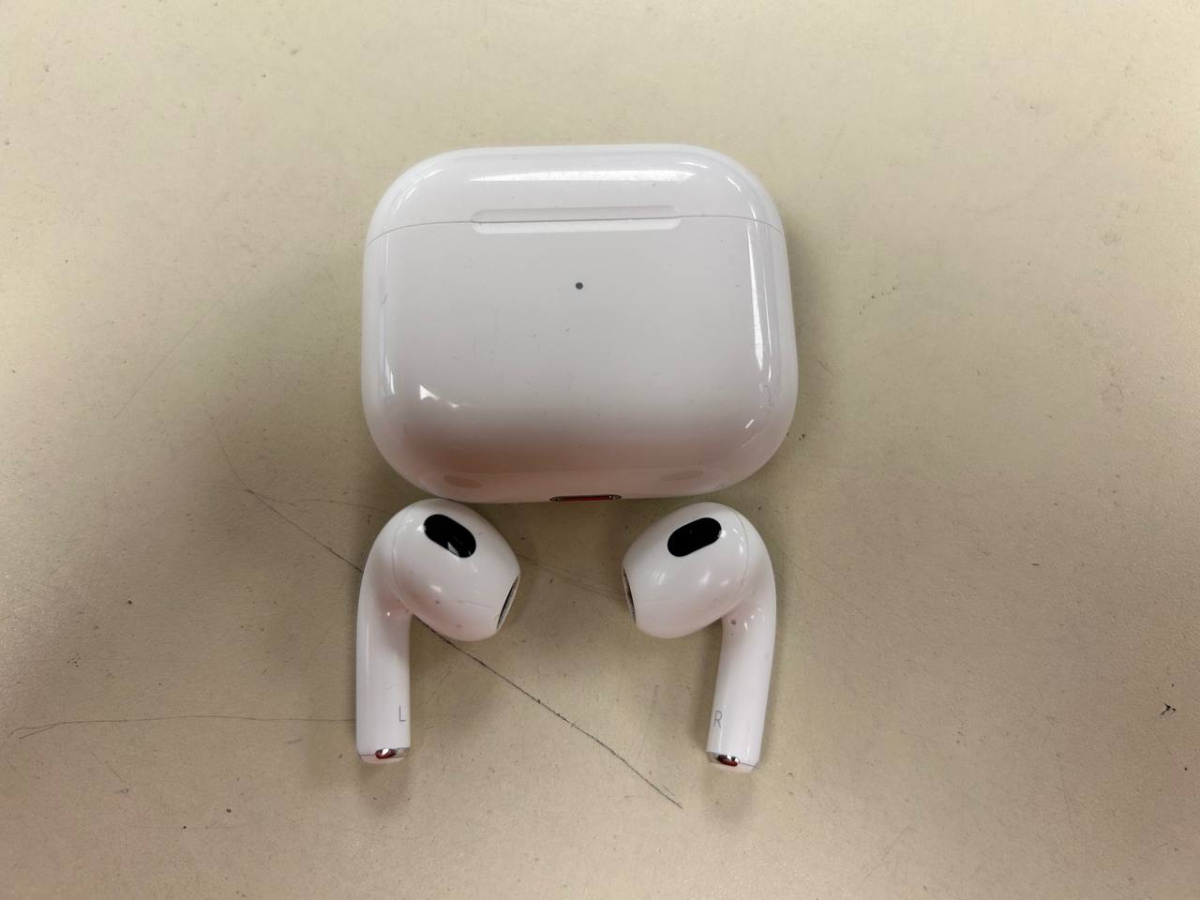 Наушники беспроводные Apple Airpods 3
