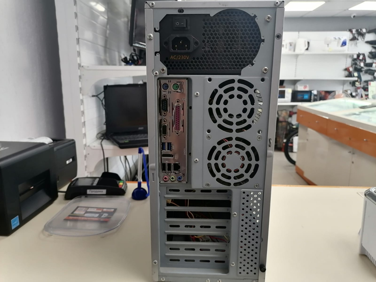 Системный блок HP No Name; Core i5-4460, Intel HD Graphics 4600, 16 Гб, 256 Гб, Нет
