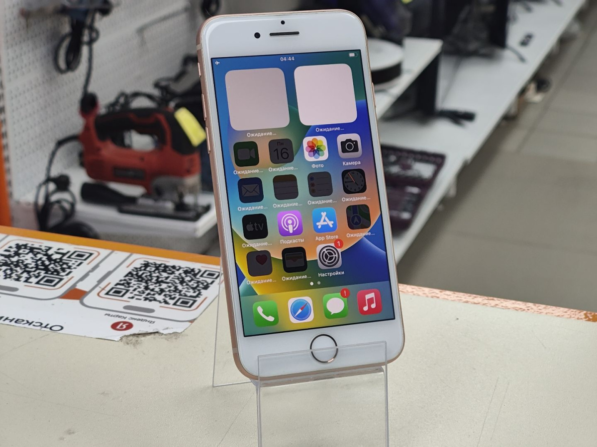 Смартфон Apple iPhone 8 64Gb