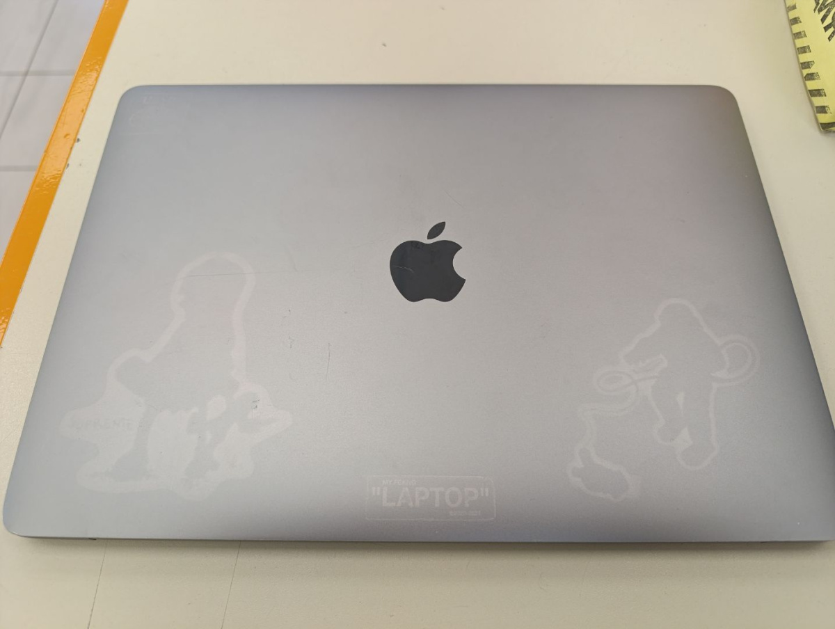 Ноутбук Apple Macbook Pro 13 A1989