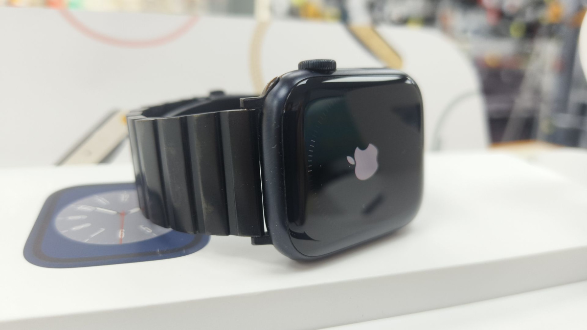 Смарт-часы Apple Watch Series 8 45mm