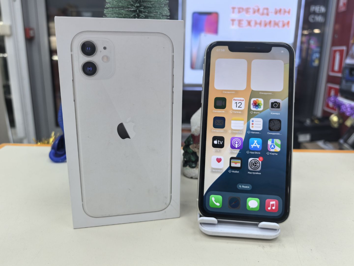 Смартфон Apple iPhone 11 64Gb