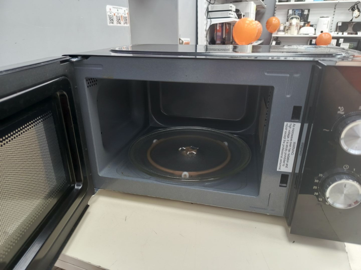 Микроволновая печь Gorenje MO17E1BH