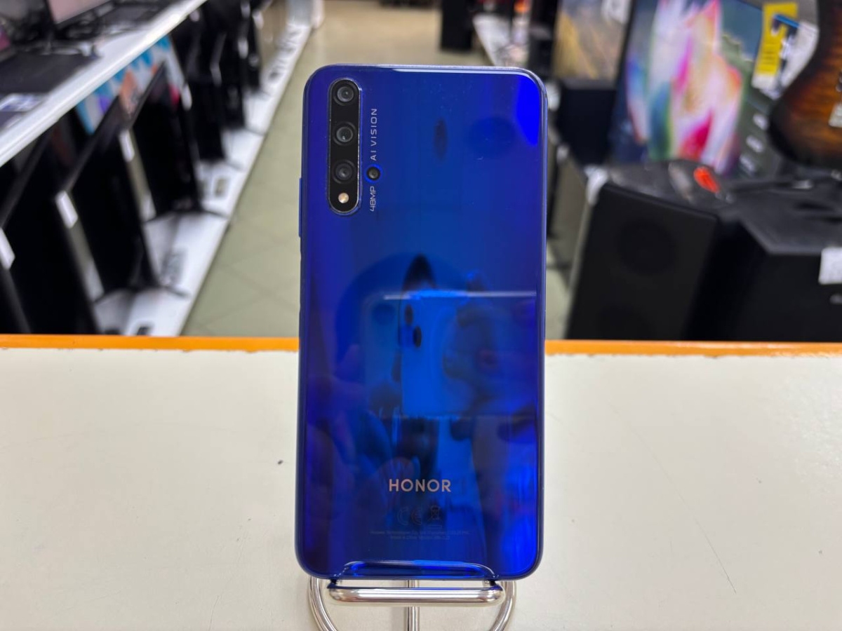 Смартфон Honor 20 6/128