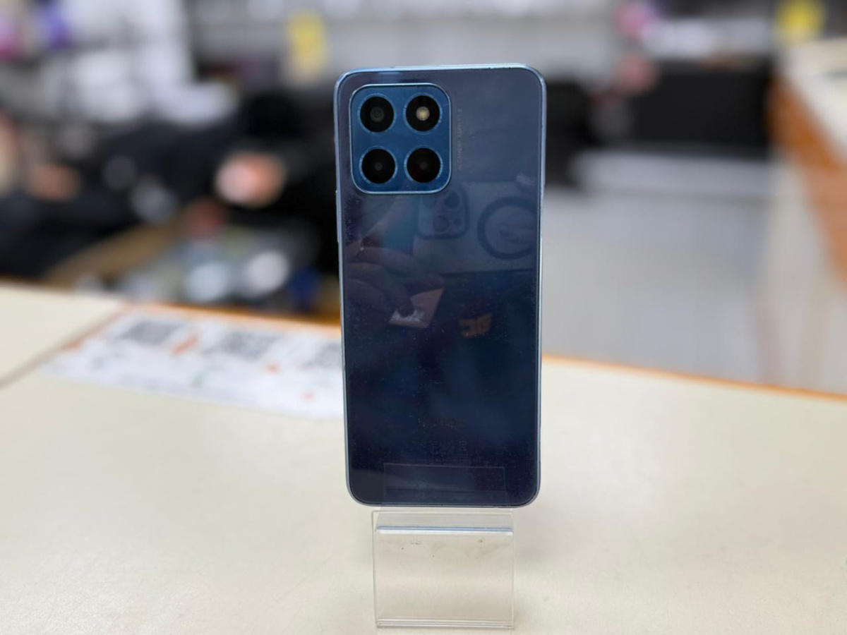 Смартфон Honor X6 4/64