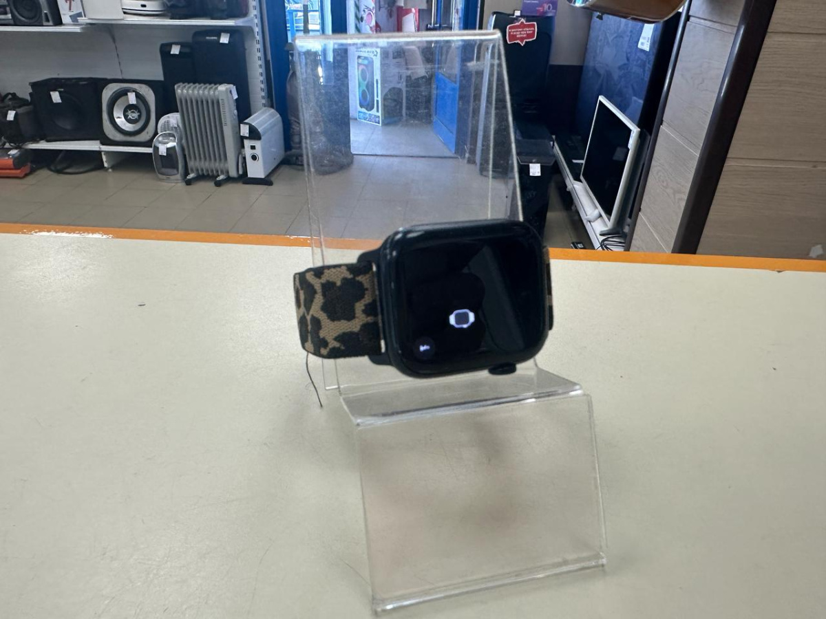 Смарт-часы Apple Watch SE 2022 44mm