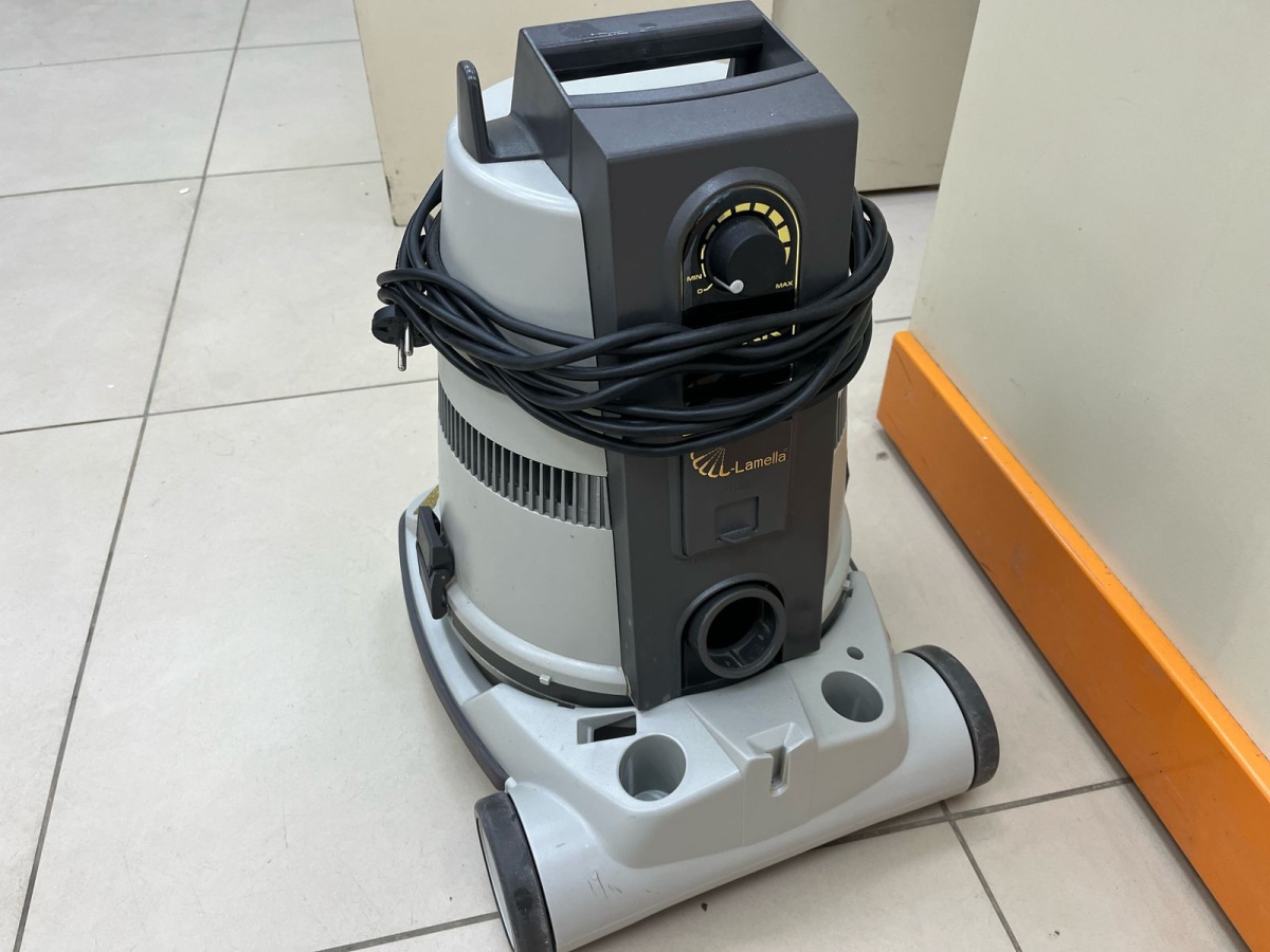 Пылесос Bork acs awb10014si