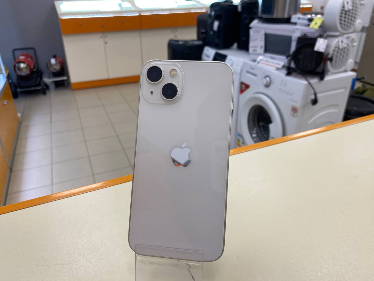Смартфон Apple iPhone 13 128Gb
