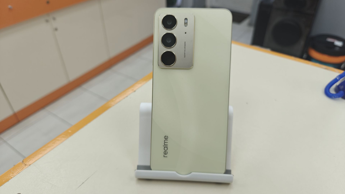 Смартфон Realme C75 8/128