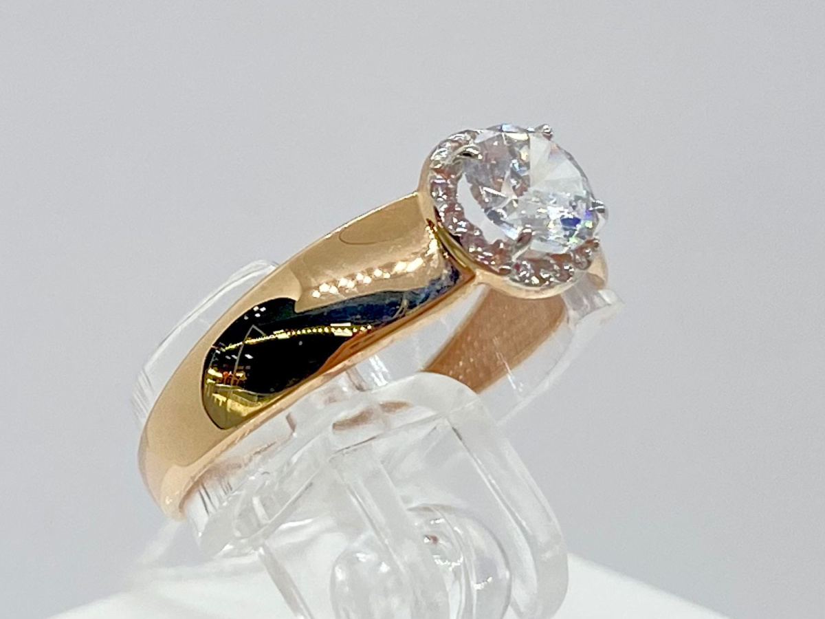 КОЛЬЦО С КАМНЯМИ (Au 585)