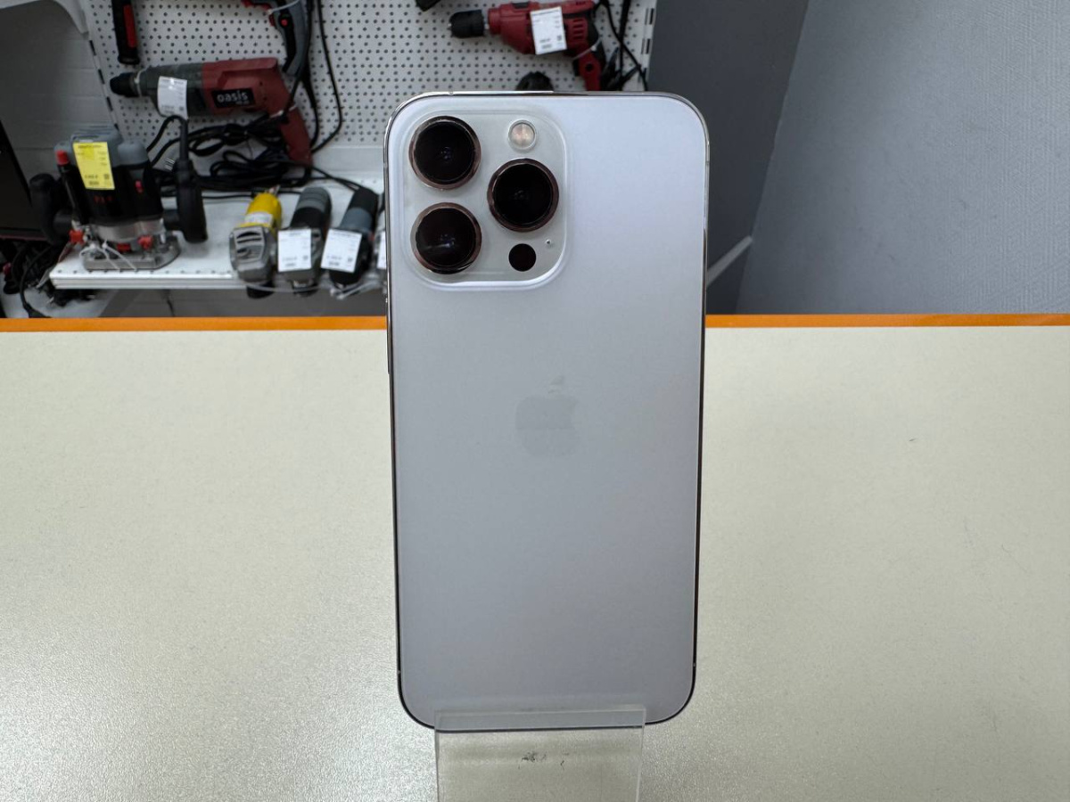 Смартфон Apple iPhone 13 Pro 256Gb