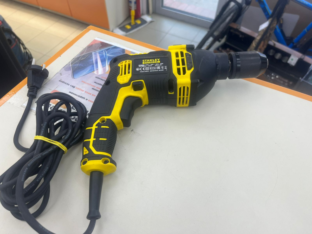 Дрель-ударная Stanley Fatmax FMEH750