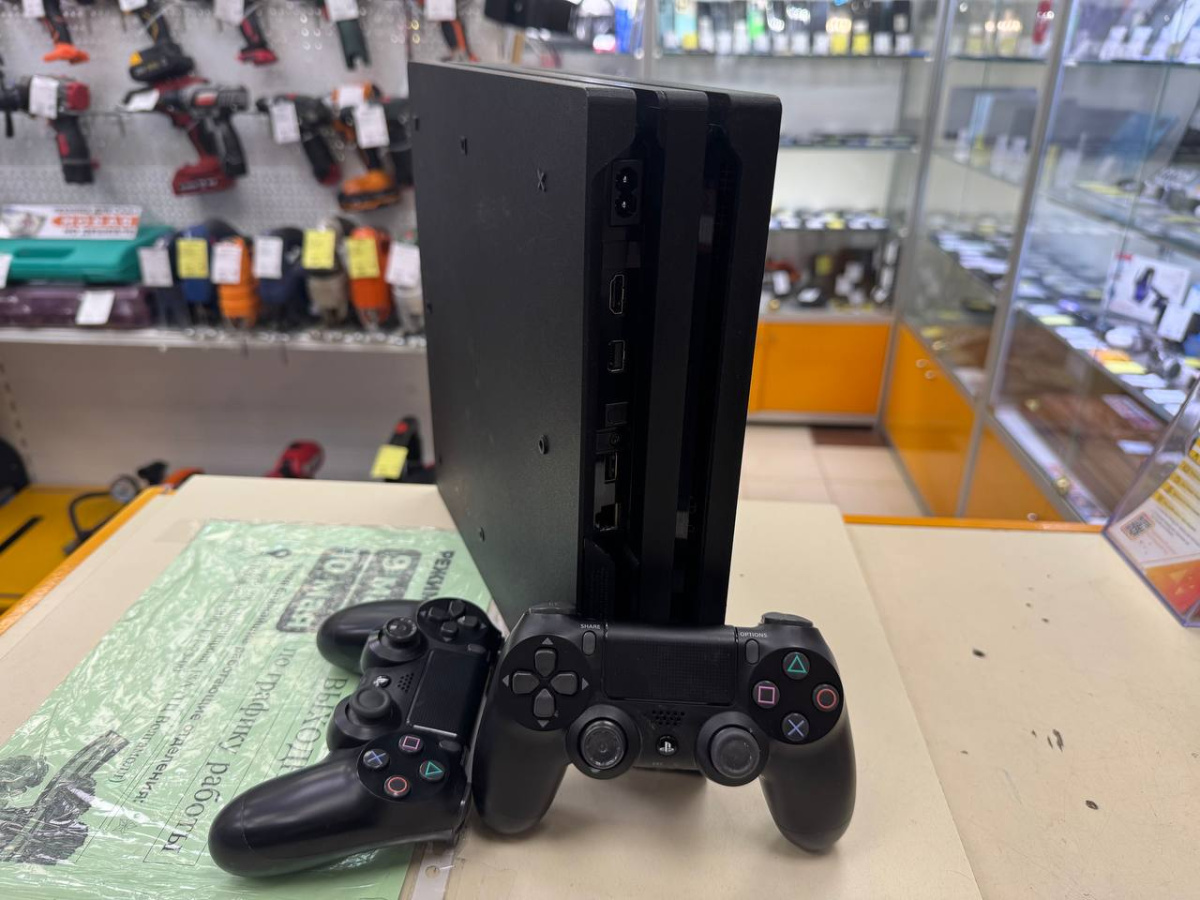 Игровая приставка PlayStation 4 Pro 1Tb