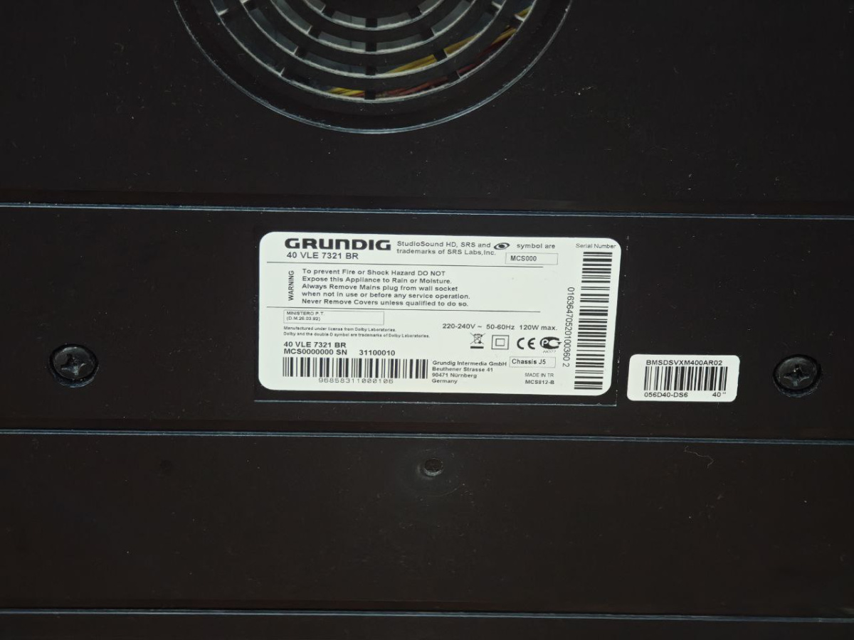LED Телевизор Grundig 40VLE7321BR