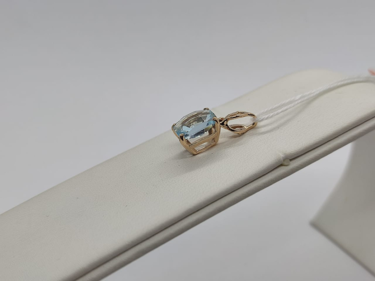 ПОДКМИ585 ПОДВЕСКА С КАМНЯМИ (Au 585)