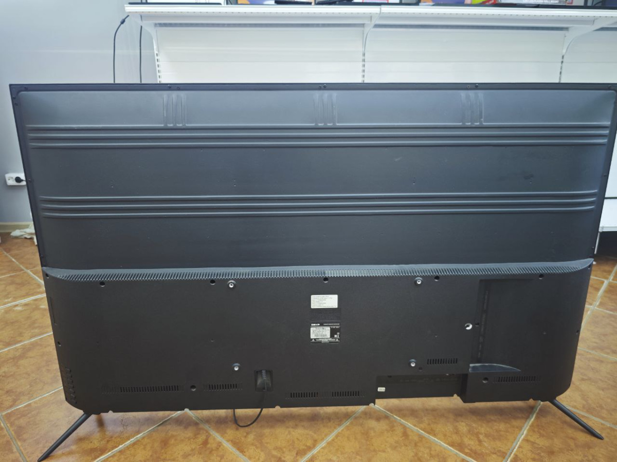 LED Телевизор Dexp U55E9100Q