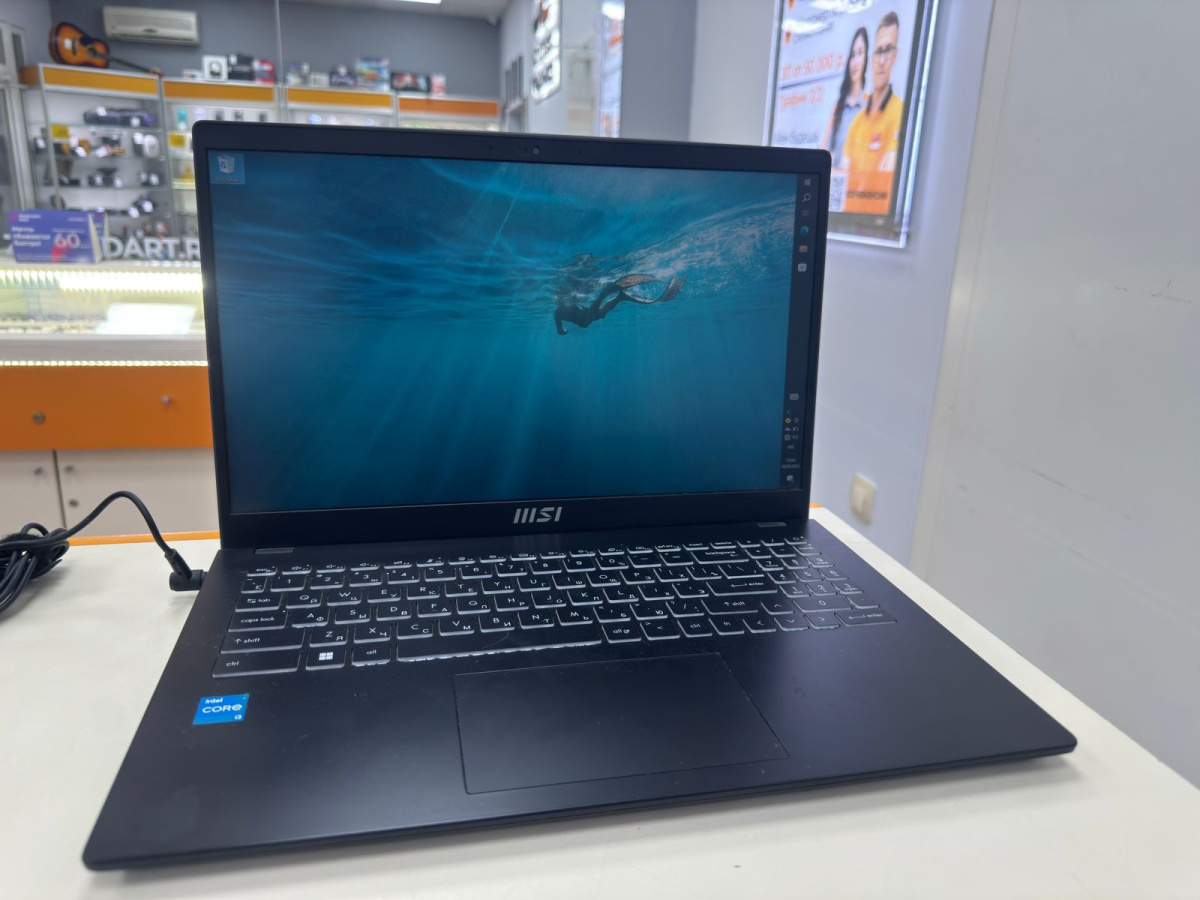 Ноутбук MSI Modern 15; Core i3-1215U, Intel UHD Graphics, 8 Гб, 256 Гб, Нет