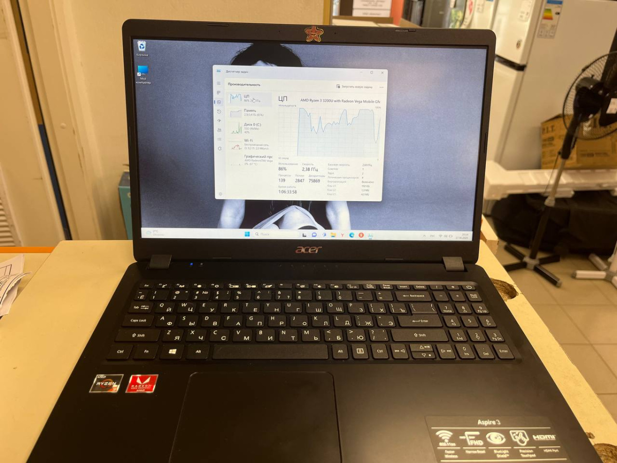 Ноутбук Acer aspire 3; Ryzen 3 3200U, Radeon Vega 3, 4 Гб, 240 Гб, Нет