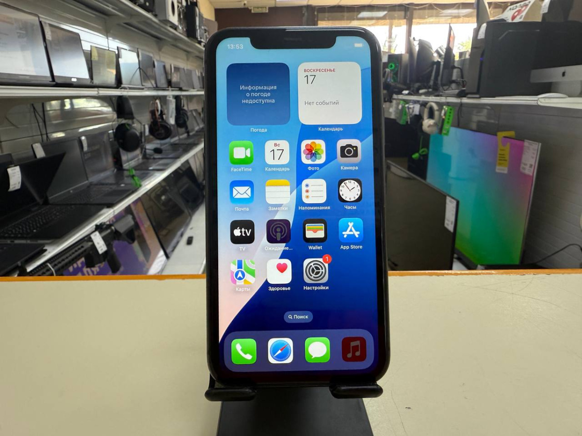 Смартфон Apple iPhone 11 128Gb