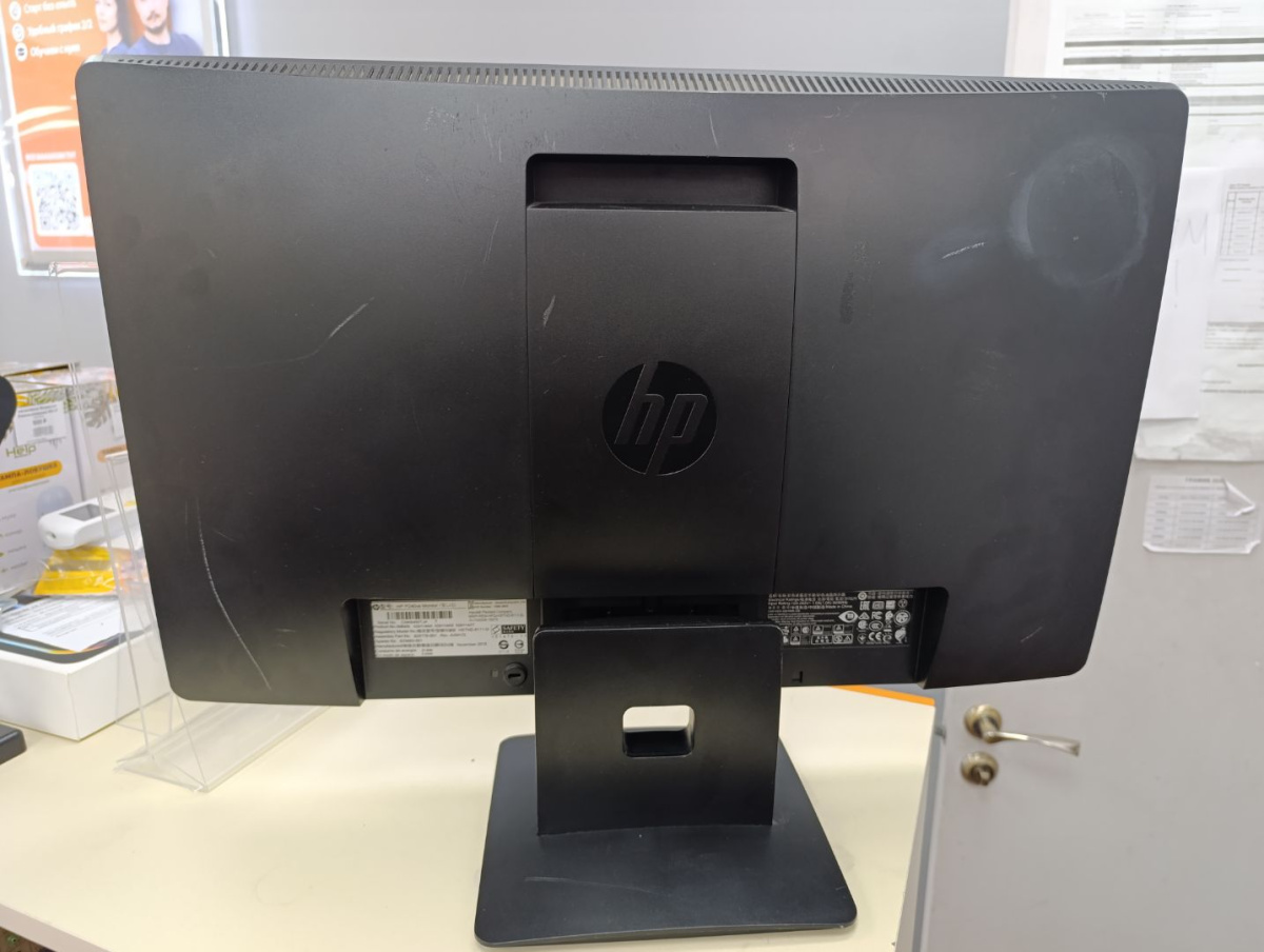 Монитор HP P240VA