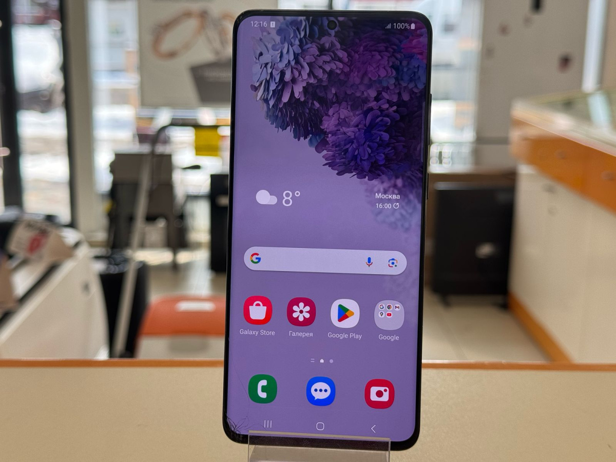 Смартфон Samsung Galaxy S20 Plus