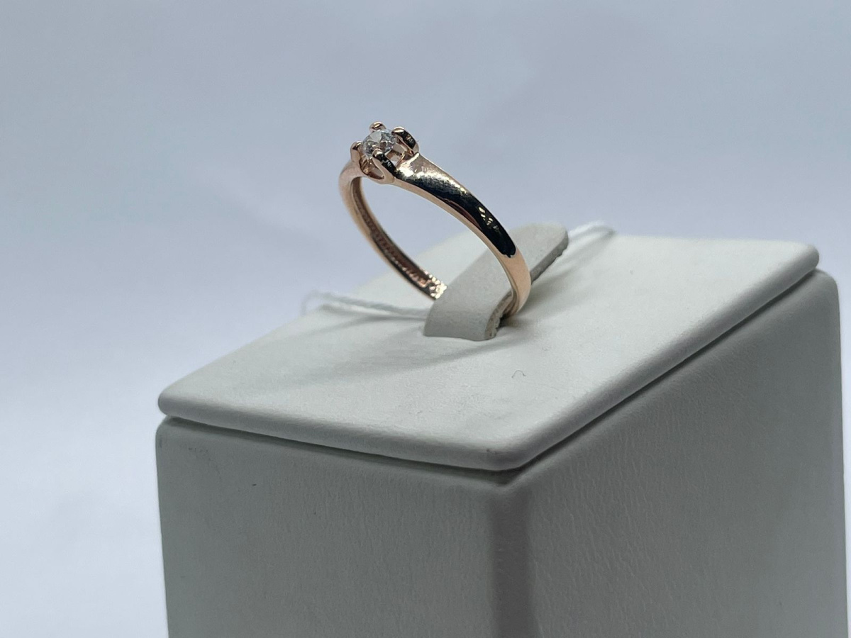 КОЛКМ585 КОЛЬЦО С КАМНЕМ (Au 585)