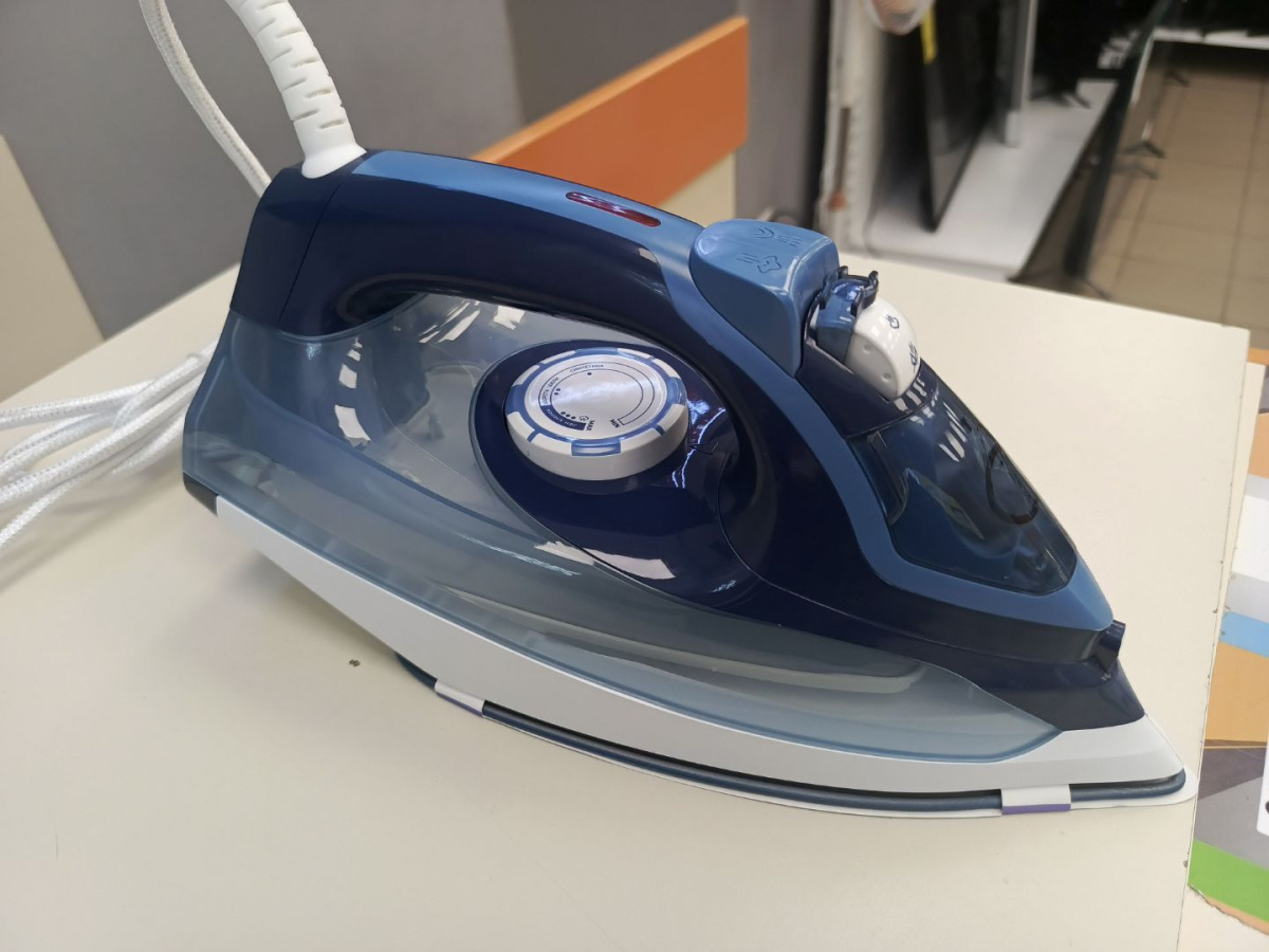 Утюг Centek CT-2320