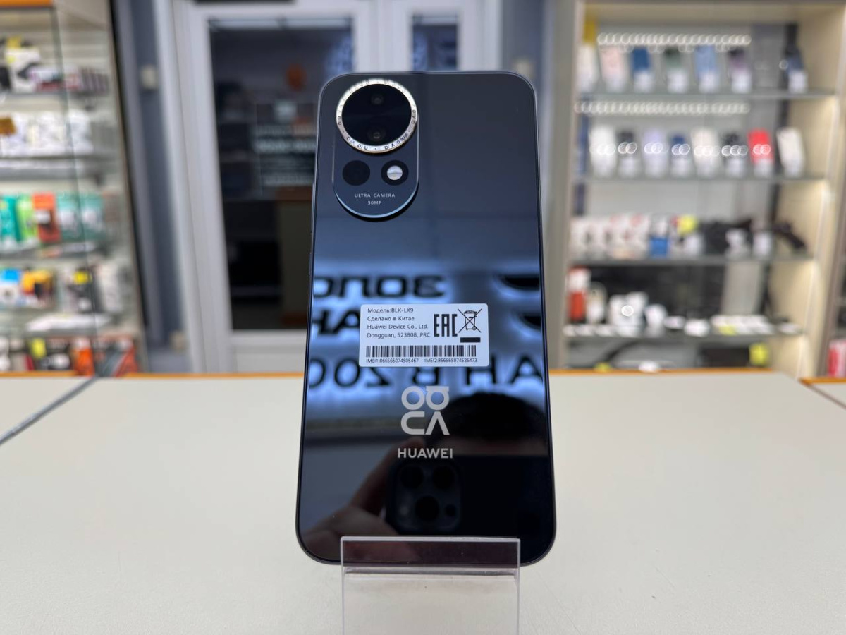 Смартфон Huawei Nova 13 12/512