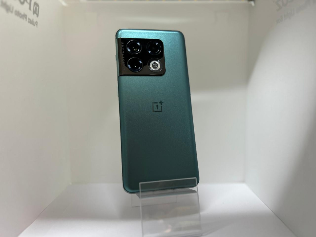 Смартфон OnePlus 10 PRO 5g 12/256