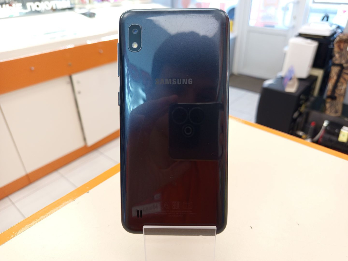 Смартфон Samsung Galaxy A10 2/32