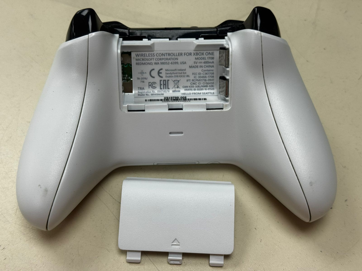Игровая приставка Xbox One S 1TB