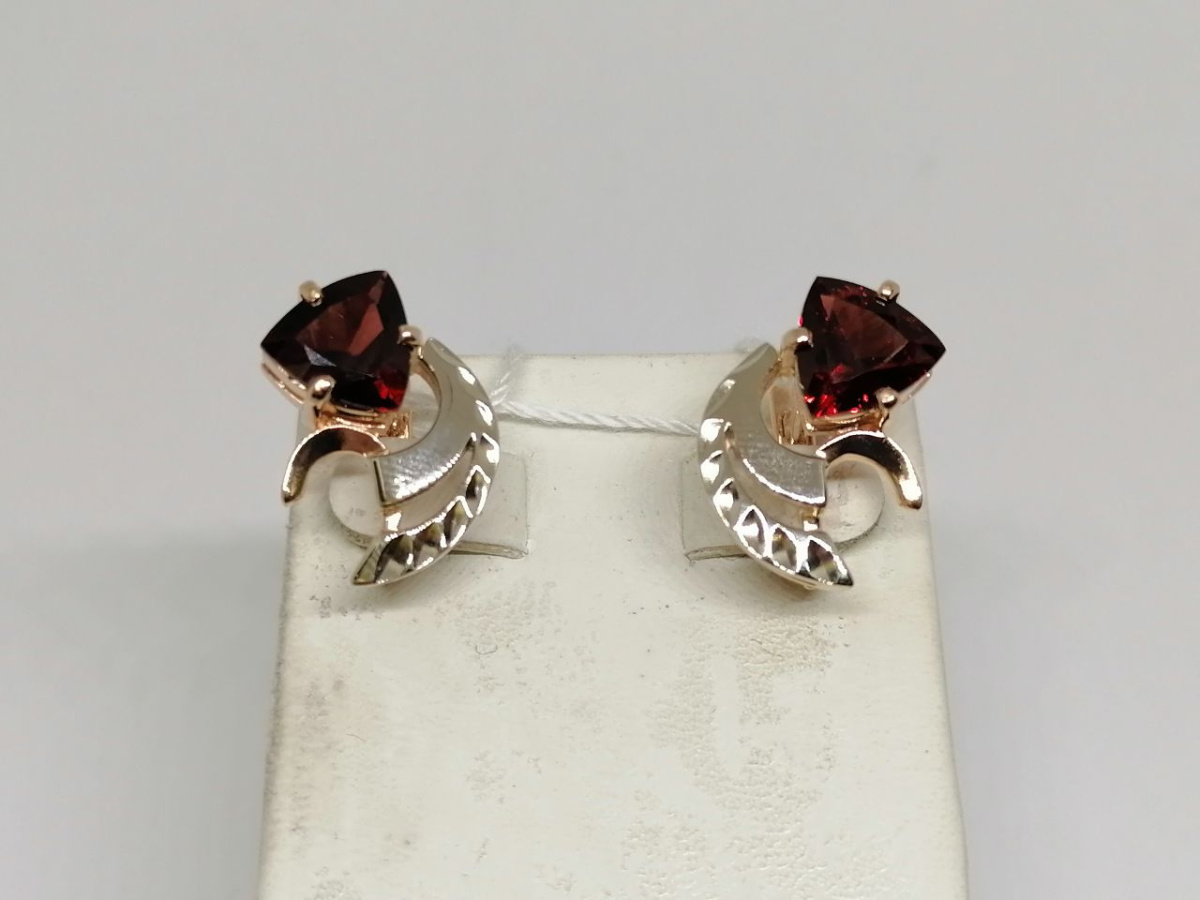 СЕРЬГИ С КАМНЕМ (Au 585)