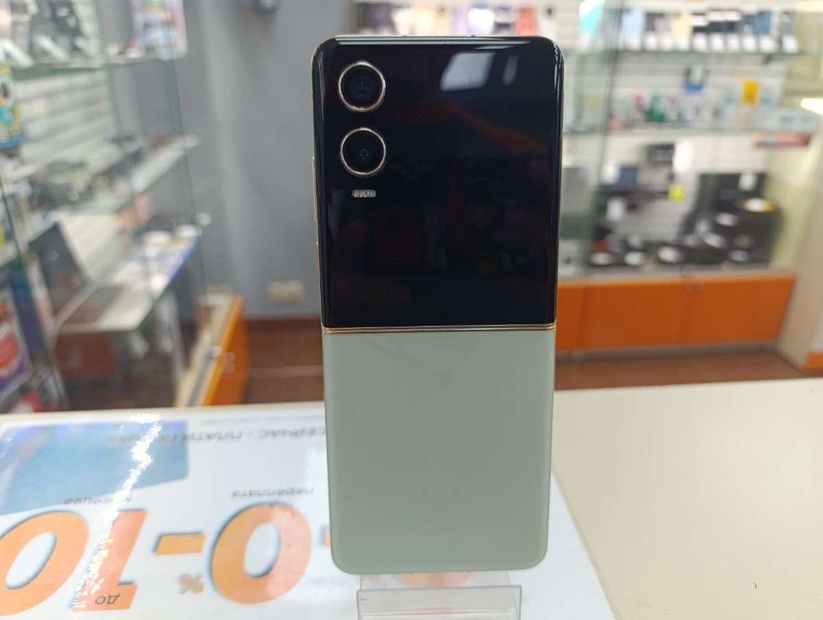 Смартфон Tecno Phantom V Flip 5G 8/256 ГБ