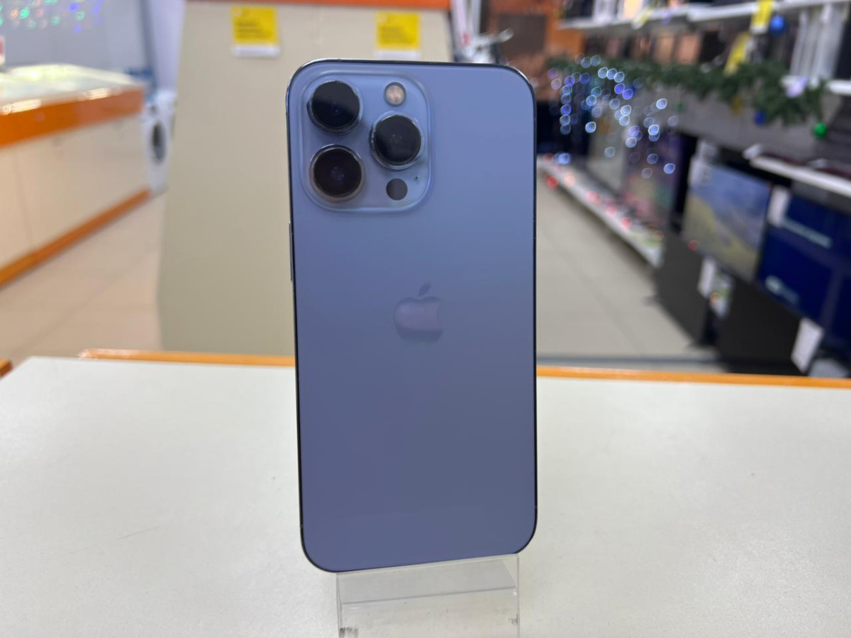 Смартфон Apple iPhone 13 Pro 256Gb