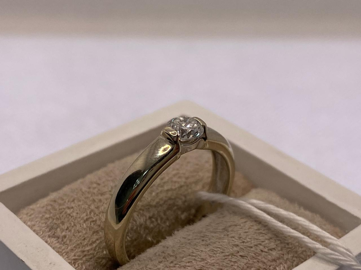 КОЛЬЦО БРИЛЛИАНТ Au 585