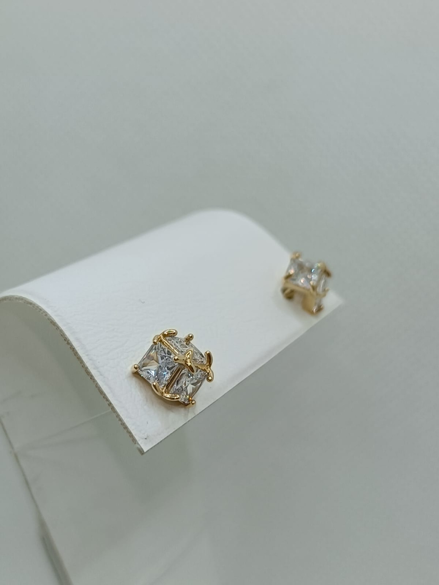 С4754л СЕРЬГИ ПУСЕТЫ с камнями (Au 585)