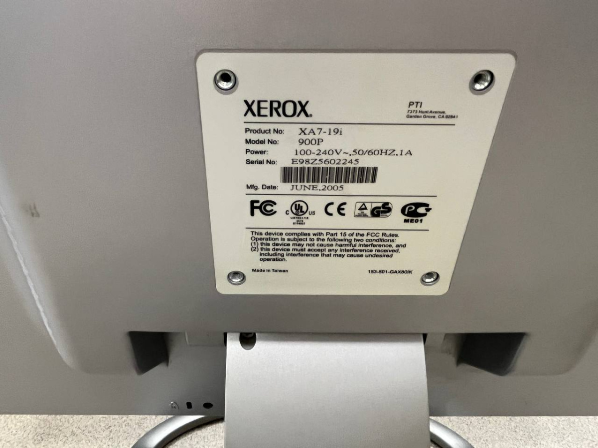 Монитор Xerox XA7-19i