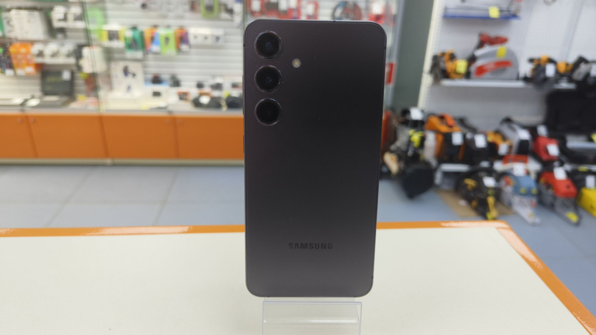 Смартфон Samsung Galaxy S24 8/128