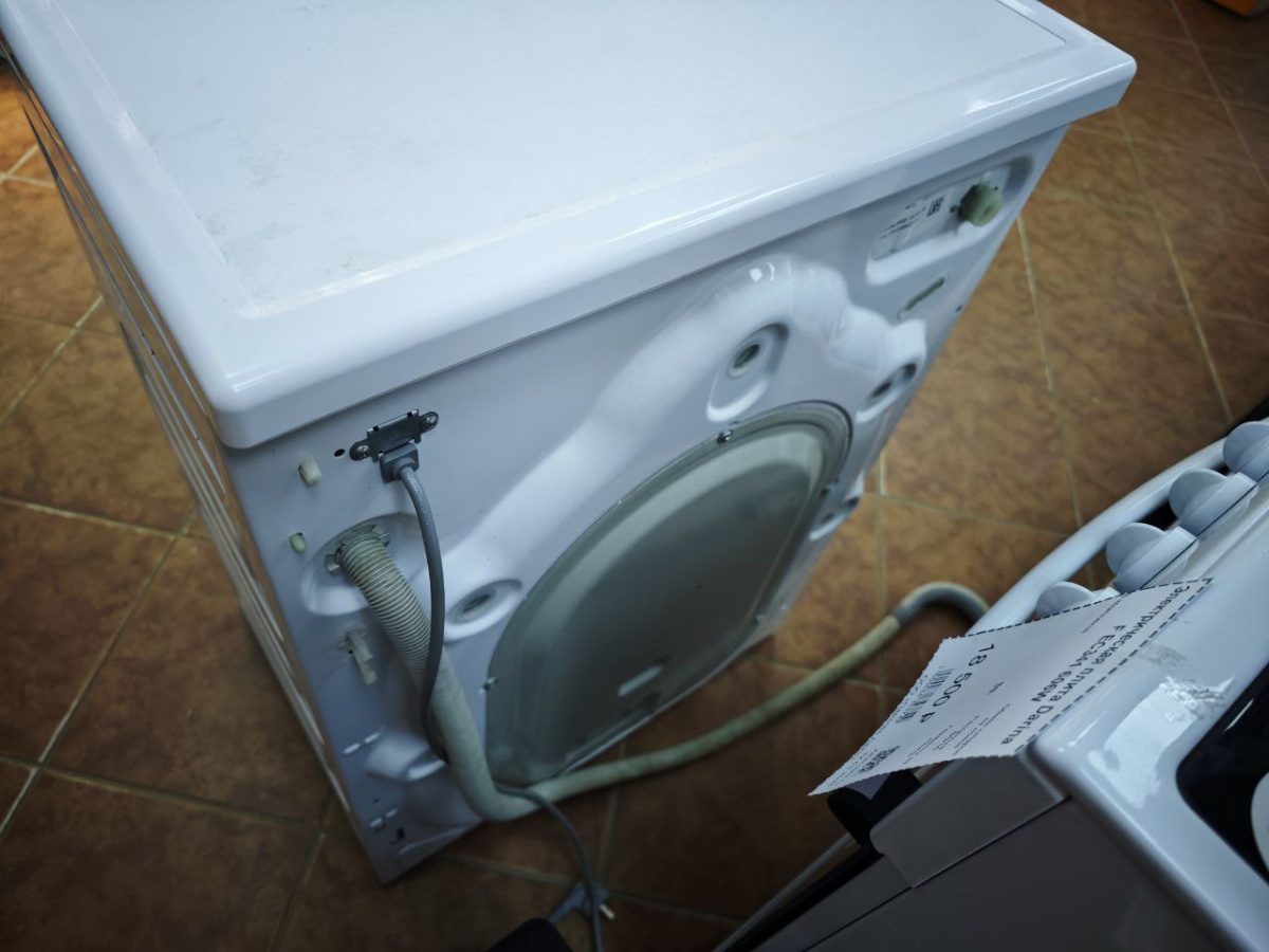 Стиральная машина Beko WSPE7H616W