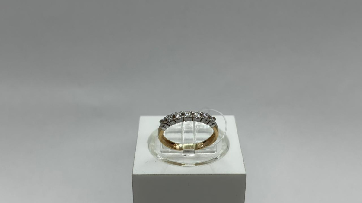 КОЛЬЦО С КАМНЯМИ (Au 585)