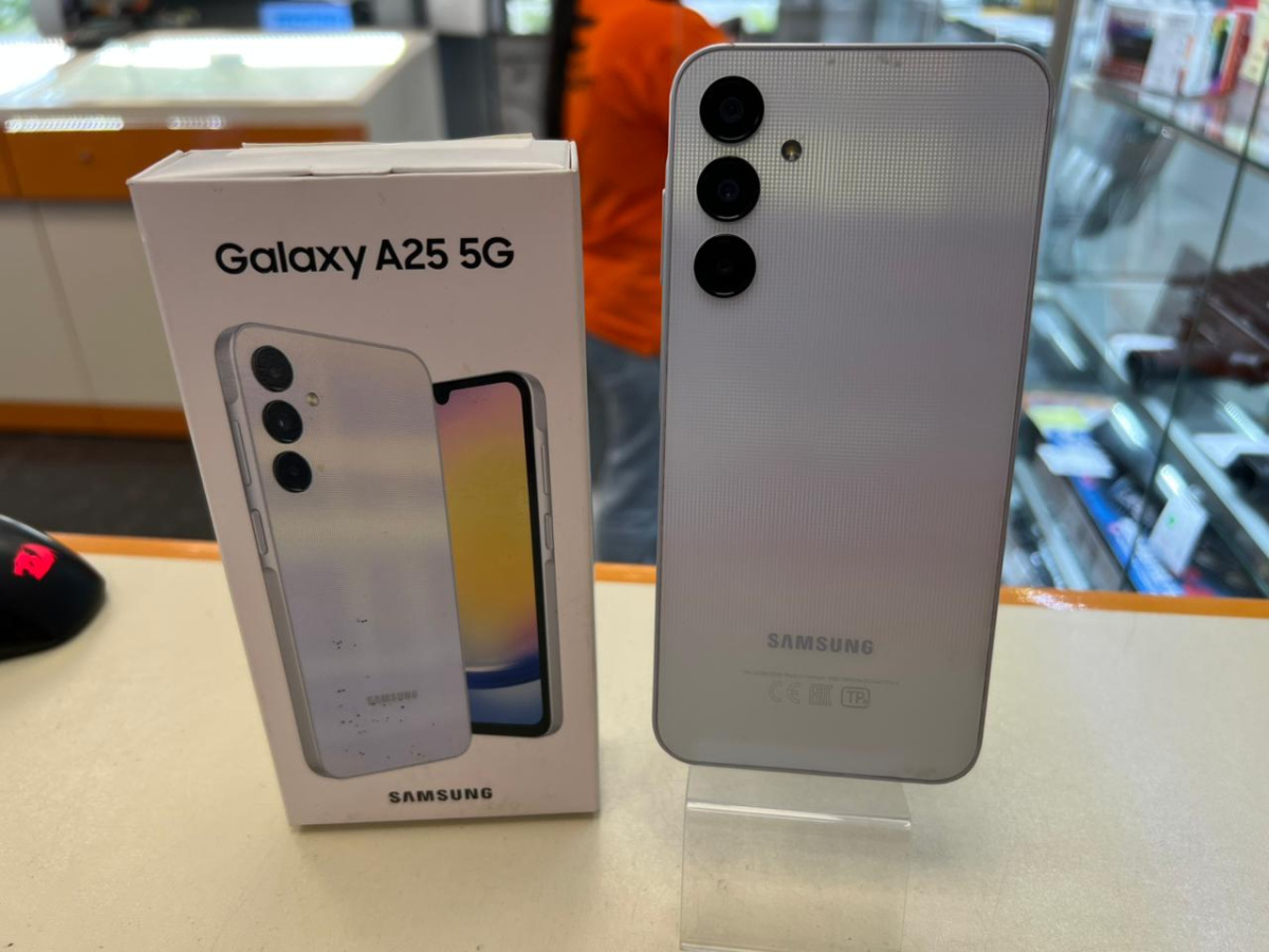 Смартфон Samsung Galaxy A25 6/128