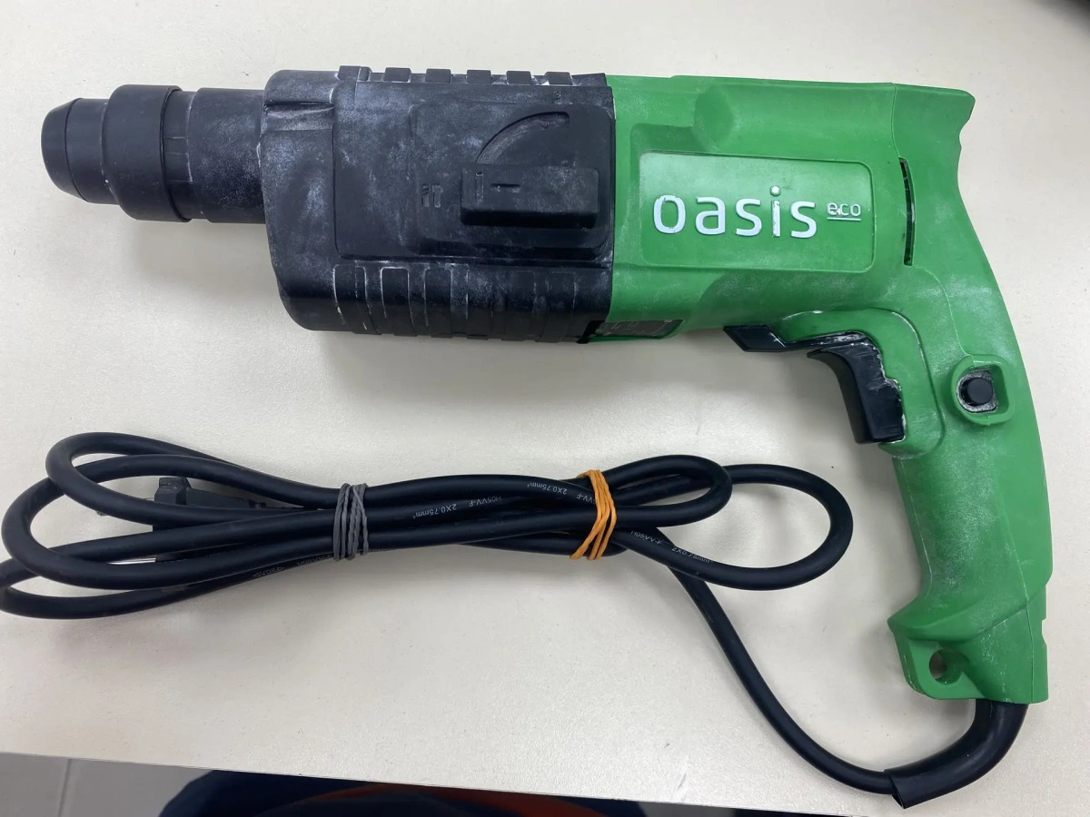Перфоратор Oasis PR-80;