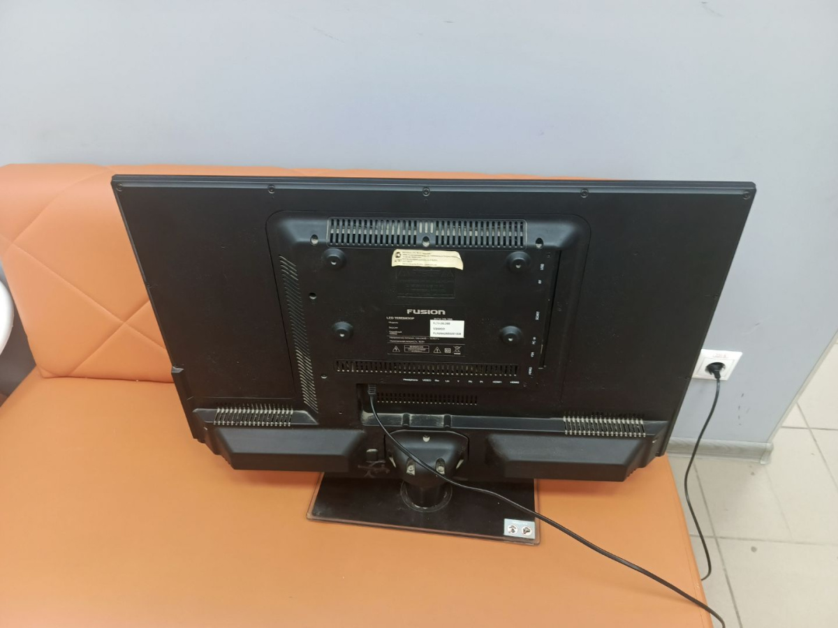LED Телевизор Fusion FLTV-29L28B