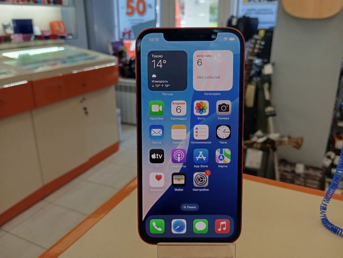 Смартфон Apple iPhone 12 64Gb