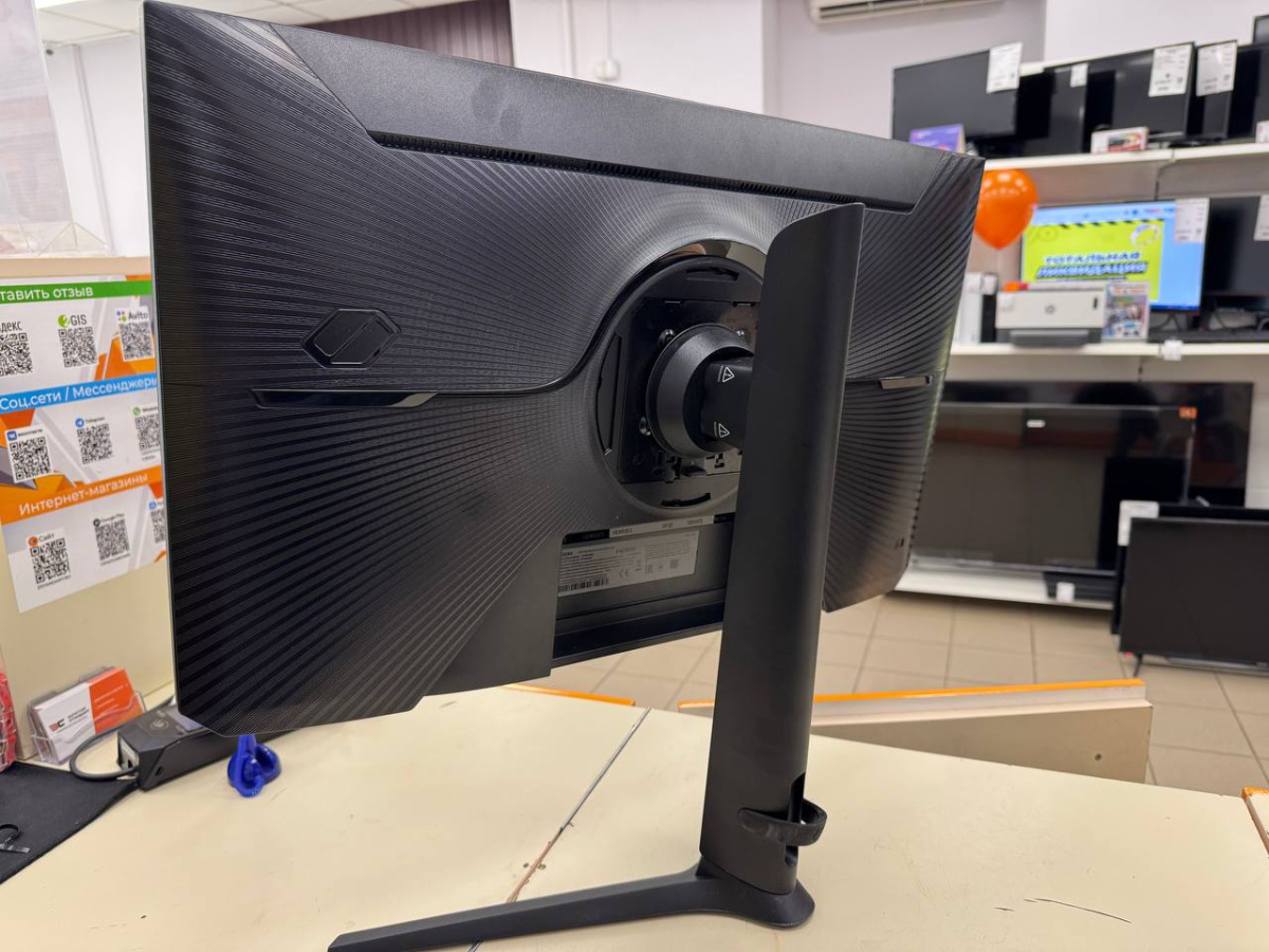 Монитор Samsung Odyssey G4