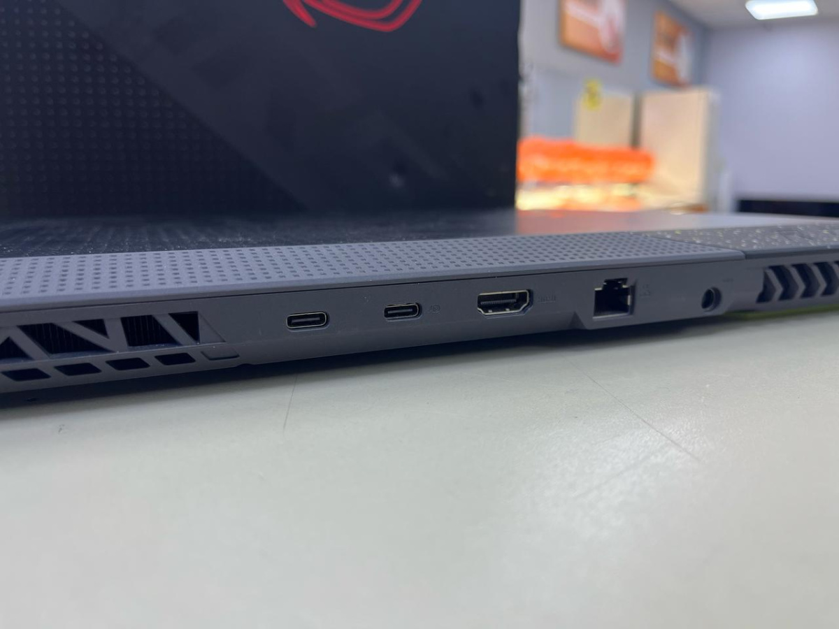 Ноутбук ASUS; Ryzen 7 6800H, GeForce RTX 3050, 16 Гб, 512 GB, Нет