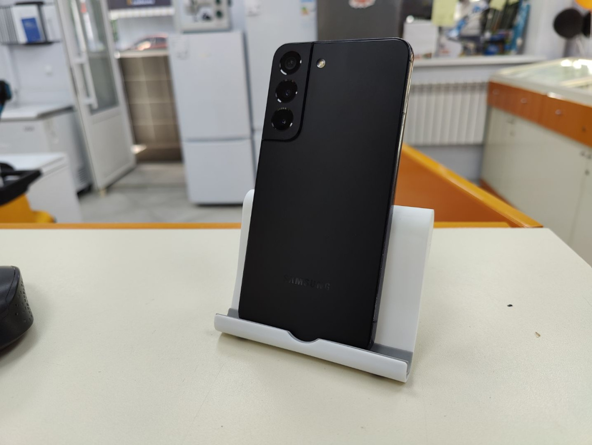 Смартфон Samsung Galaxy S22 8/128