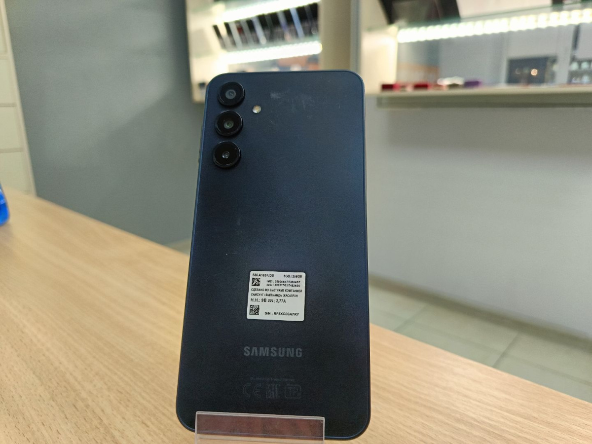 Смартфон Samsung Galaxy A16 8/256